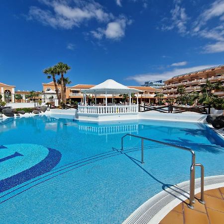 Exclusive Attic Las Vistas: Seaside Retreat with Heated Pool Arona  Exterior photo